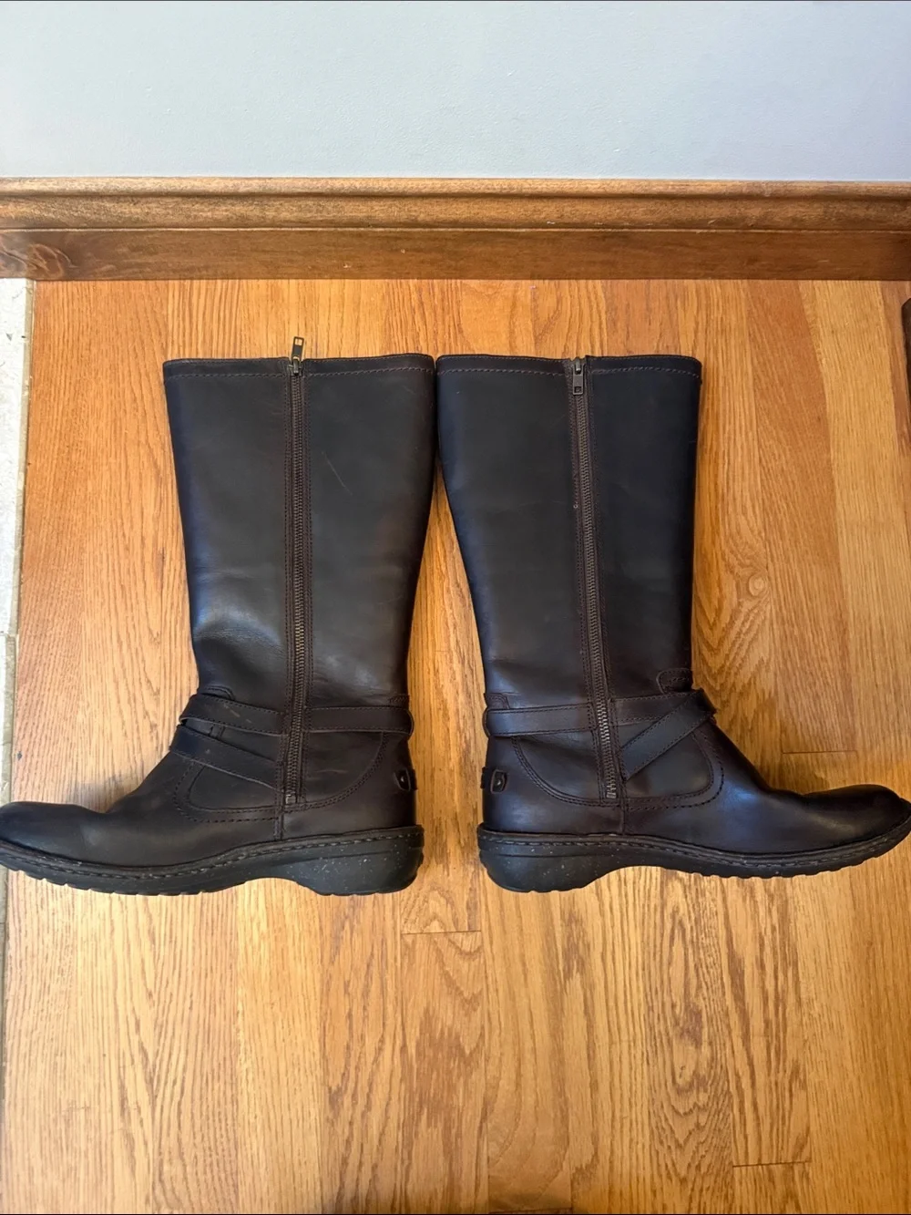 UGG Australia Riding Boots Rosen Brown Leather Wool Lined Side Zip Women Size 10